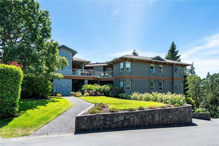 Property Photo:  4305 Maltwood Lane #3  BC V8X 5G9 