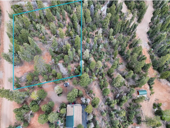 Property Photo:  175 S Lupin Ln  UT 84762 