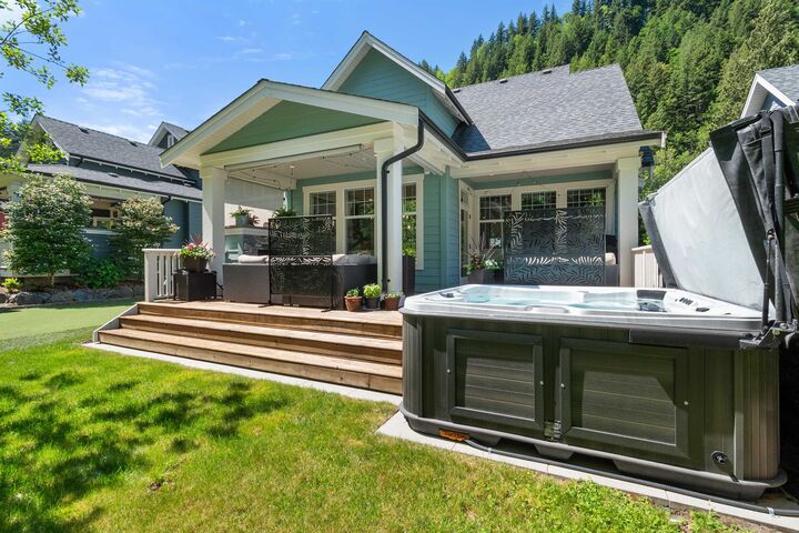 Property Photo: 43284 Water Mill Way BC V2R 0Z4