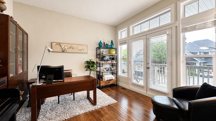 Property Photo: 16162 28 A Avenue BC V3Z 3Y6