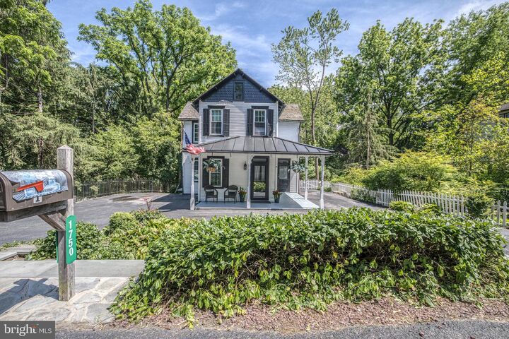 Property Photo: 1750 New Holland Pike PA 17601