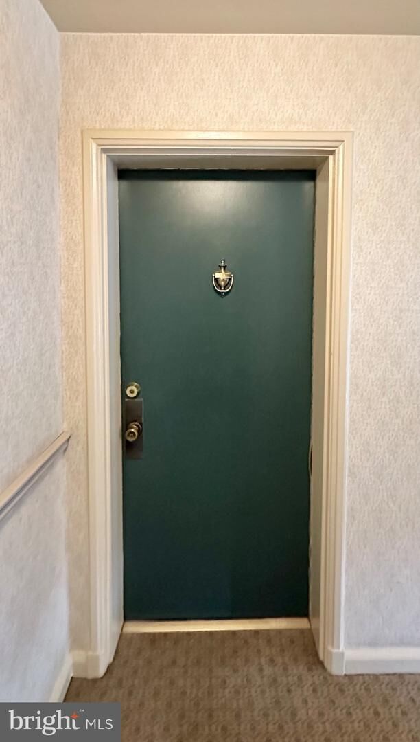 Property Photo:  2891 S Abingdon Street A2  VA 22206 