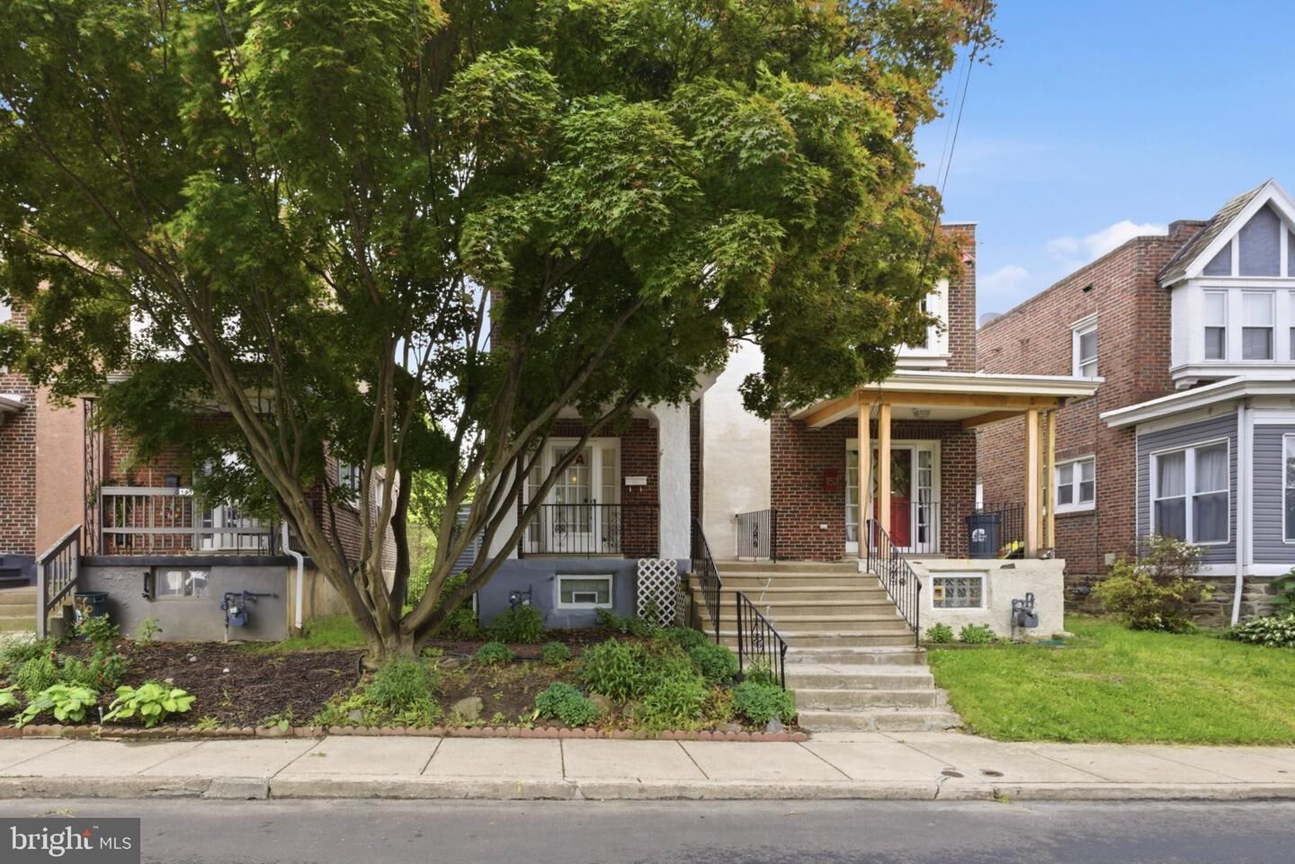 Property Photo:  154 Woodland Avenue  PA 19050 