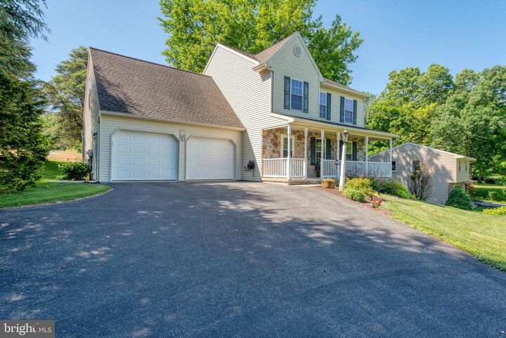 Property Photo:  1419 Drager Road  PA 17512 