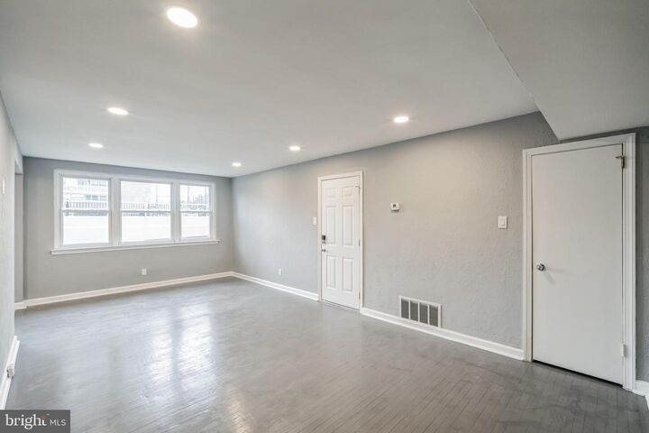 Property Photo:  2137 Bryn Mawr Avenue 3R  PA 19131 