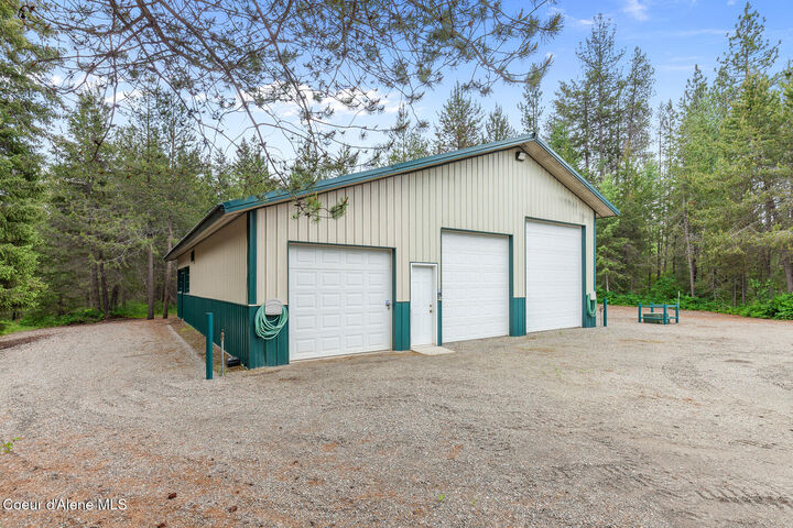 Property Photo: 31756 N Riffle Rd ID 83869