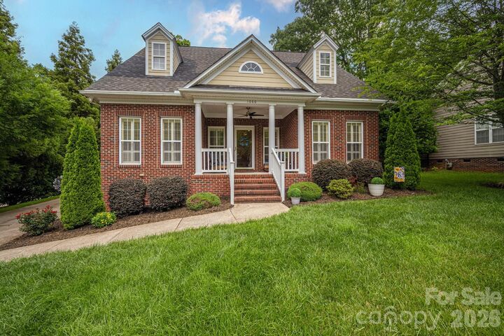 Property Photo:  1060 Garibaldi Ridge Court  NC 28012 