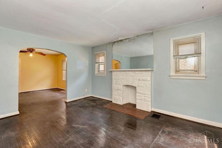 Property Photo:  6820 Vinewood Avenue  OH 45227 