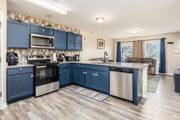Property Photo:  1184 Red Mile Boulevard  OH 43160 