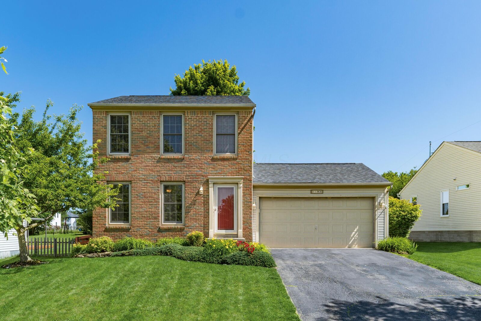 Property Photo:  1193 Green Meadow Avenue  OH 43130 