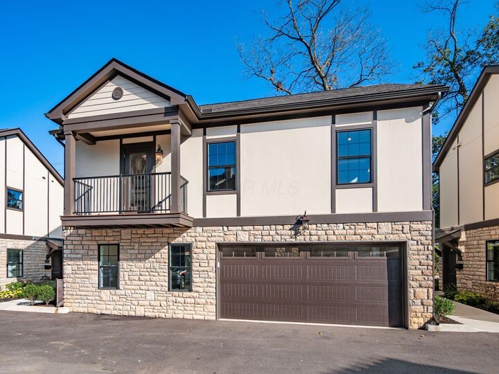 Property Photo:  2015 W 5th Avenue  OH 43212 