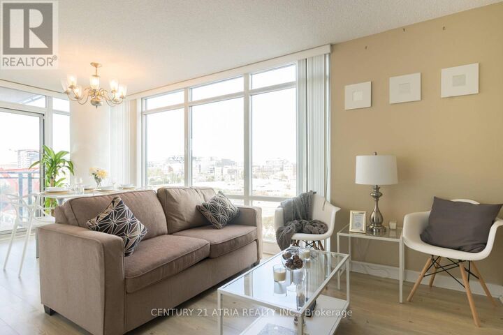 Property Photo: 4K Spadina Avenue 302 ON M5V 3Y9
