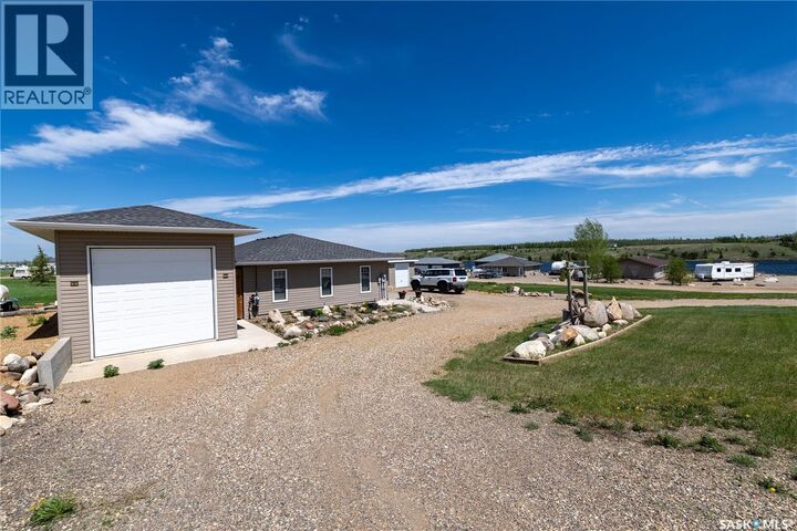 Property Photo: 11 Sunrise Boulevard SK S0G 0V0