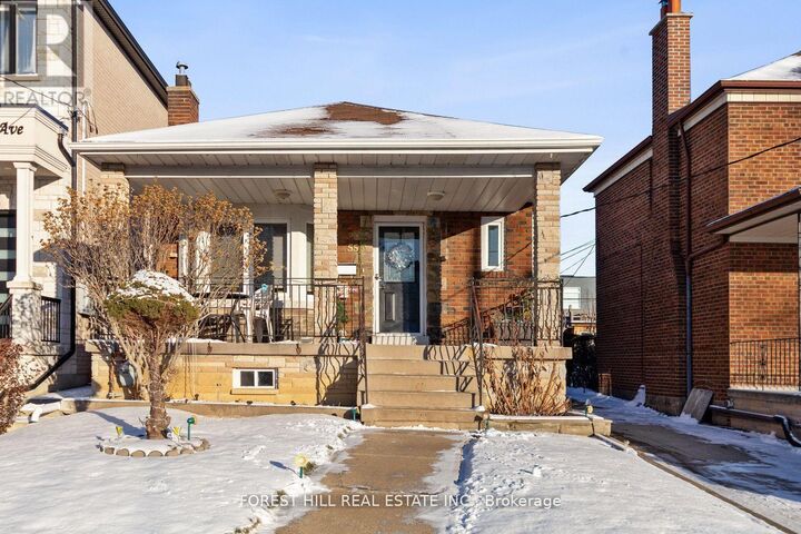 Property Photo: 55 Hartley Avenue Main ON M6E 4E9