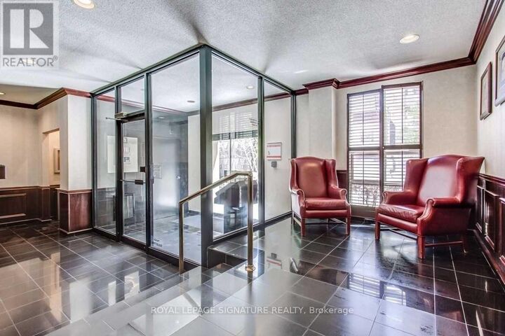 Property Photo: 80 Charles Street East 502 ON M4Y 2W6