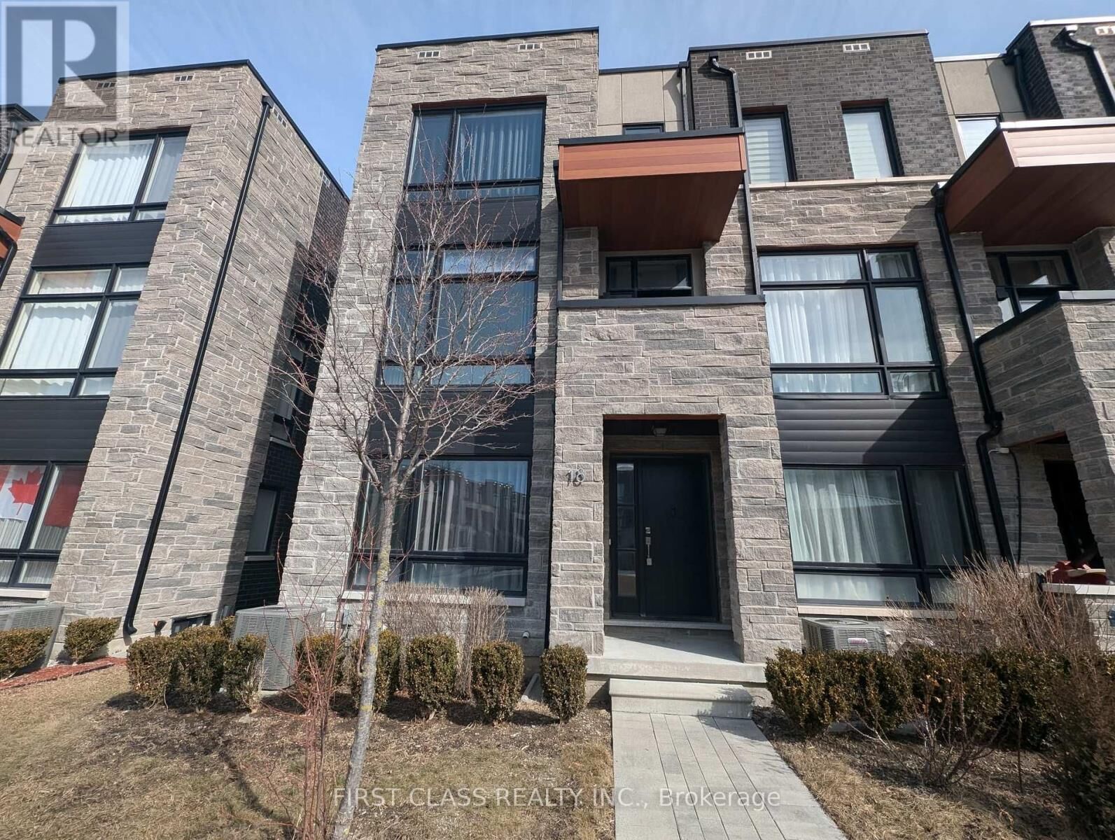 Property Photo: 18 Carpaccio Avenue ON L4H 4R5