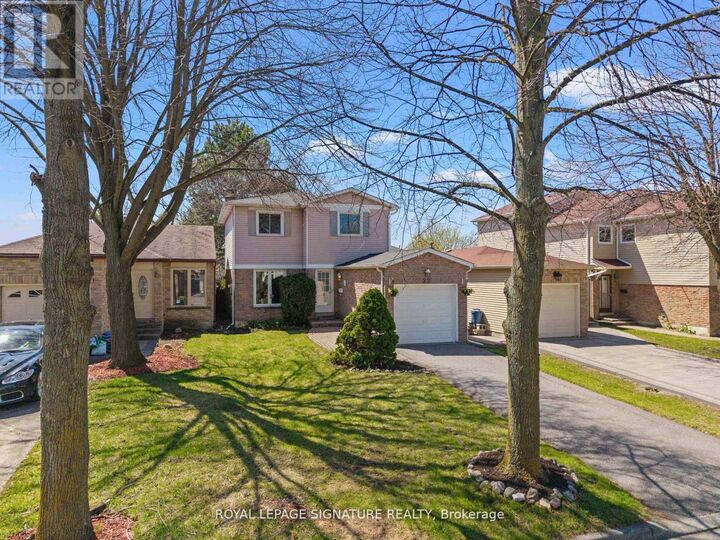 Property Photo: 22 Madsen Crescent ON L3R 4P3