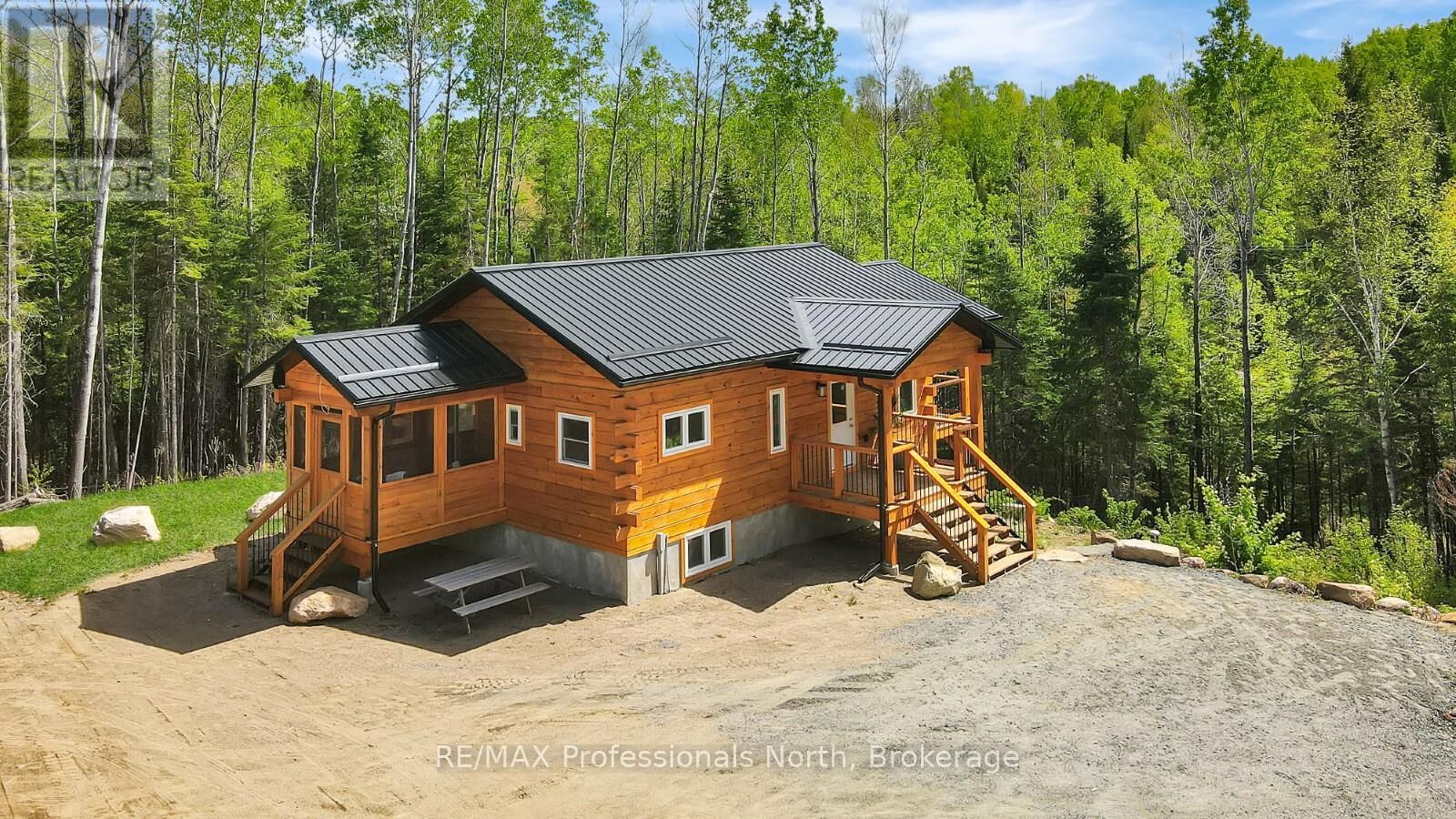 Property Photo: 6587 Elephant Lake Road ON K0L 1X0