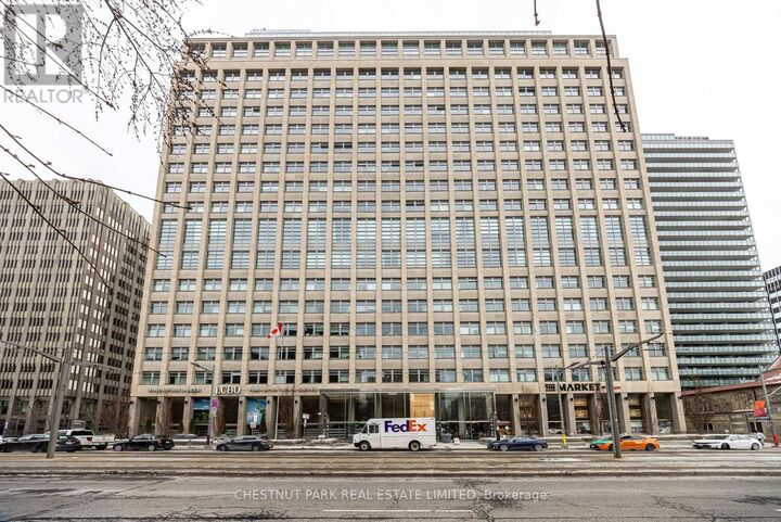 Property Photo: 111 St Clair Avenue West 416 ON M4V 1N5