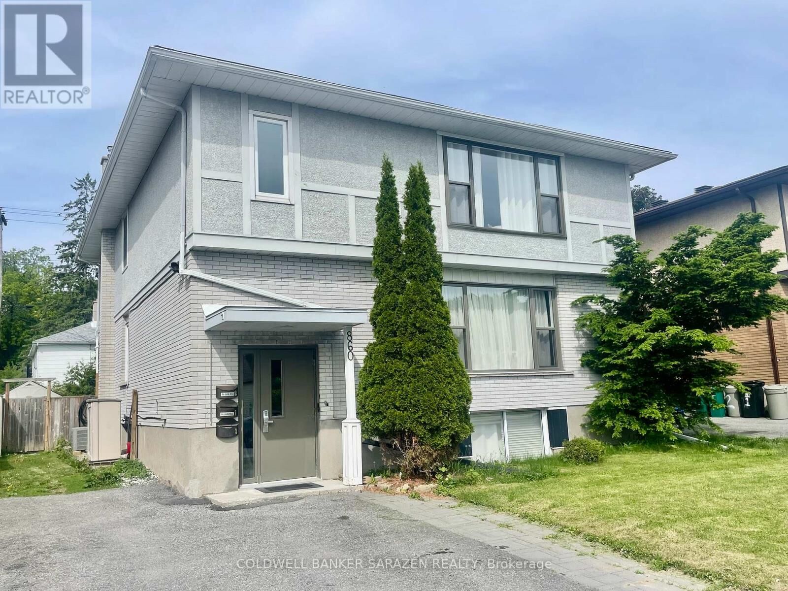 Property Photo:  860 Connaught Avenue  ON K2B 5M6 