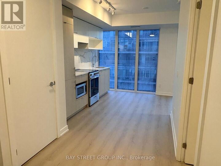Property Photo:  100 Queen Street East 907  ON M5C 0B5 