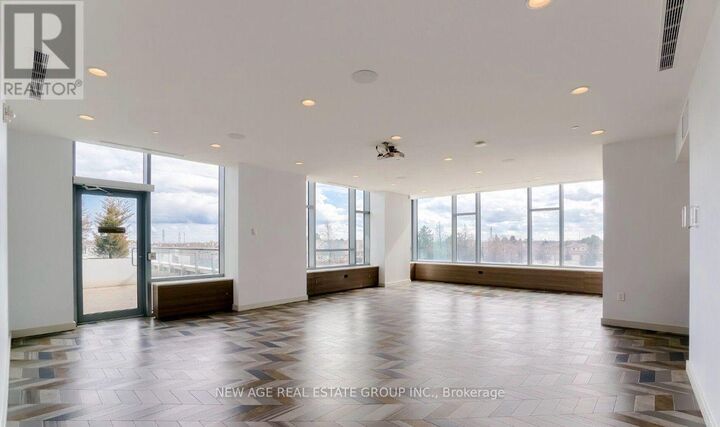 Property Photo: 2560 Eglinton Avenue 1001 ON L5M 0Y3