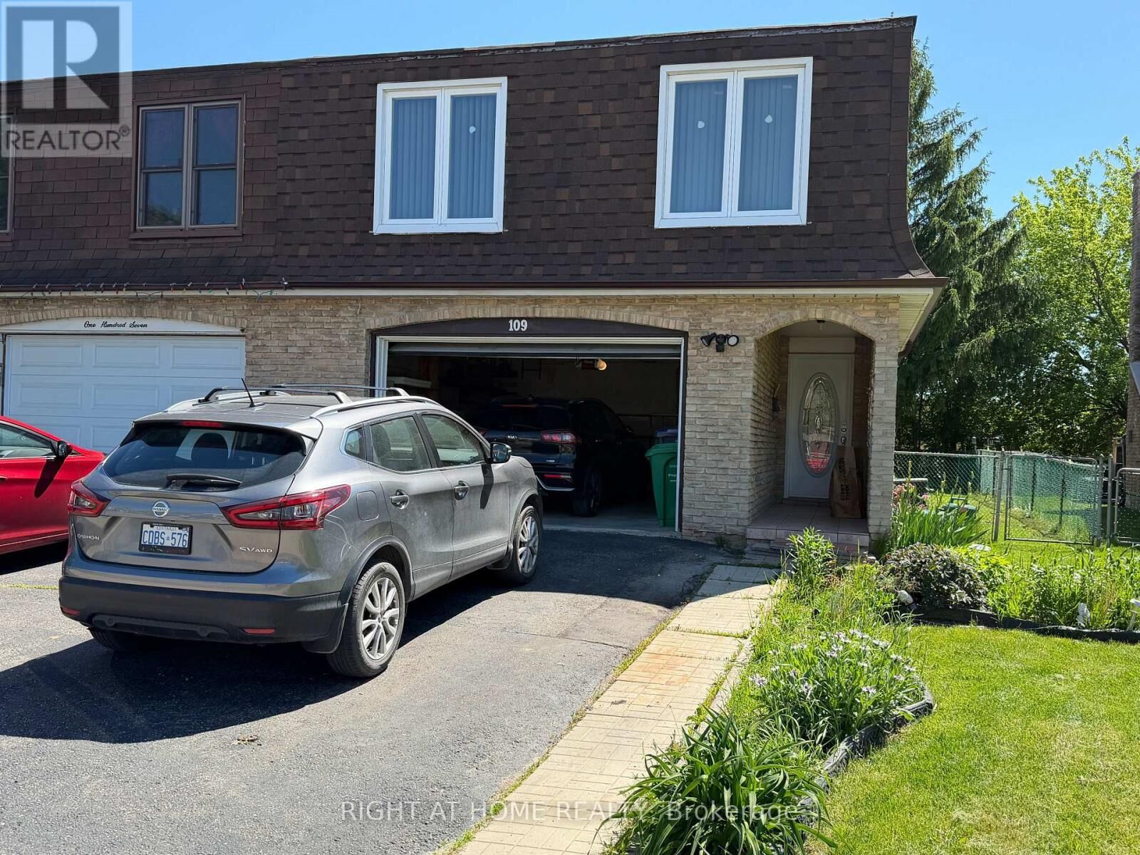Property Photo: 109 Beech Street ON L6V 2Z2