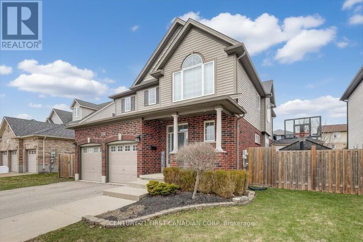 Property Photo: 1336 Birchwood Drive ON N6K 4Y5