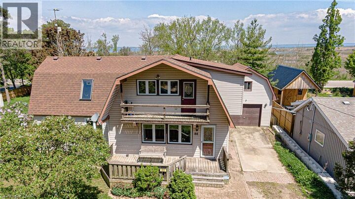 Property Photo:  88 Woodstock Avenue  ON N0E 1M0 