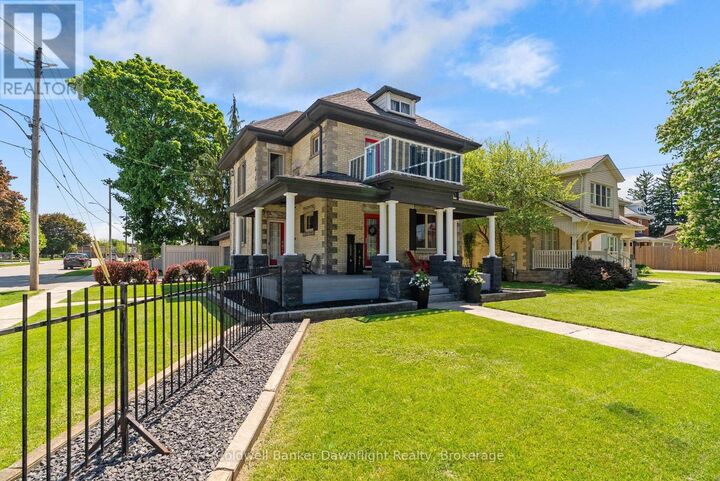 Property Photo: 278 Andrew Street ON N0M 1S2