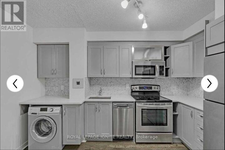 Property Photo: 2464 Weston Road 508 ON M9N 0A2