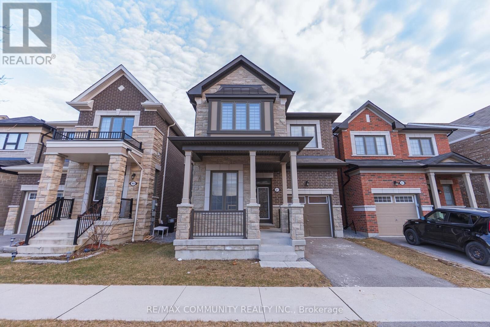 Property Photo: 51 Cisco Drive ON L1P 0M2