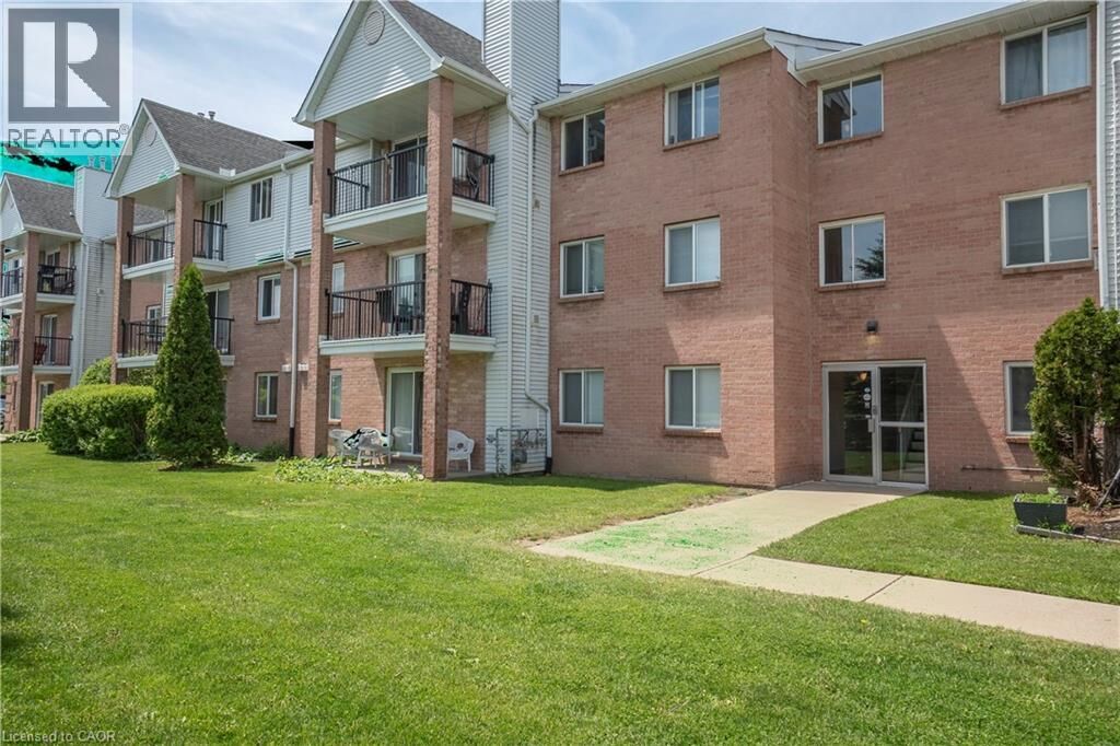 Property Photo: 1096 Jalna Boulevard 87 ON N6E 3B8