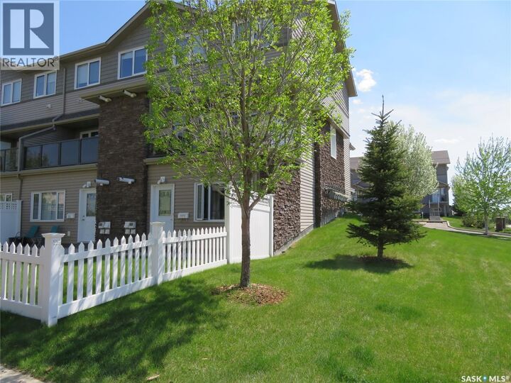 Property Photo: 101 115 Dalgleish Link SK S7W 0N5