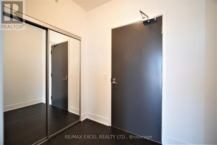 Property Photo: 2908 Highway 7 Road 2607 ON L4K 1V5