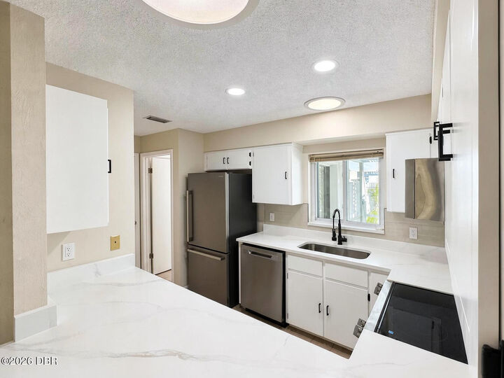 Property Photo:  19 Banner Lane  FL 32137 