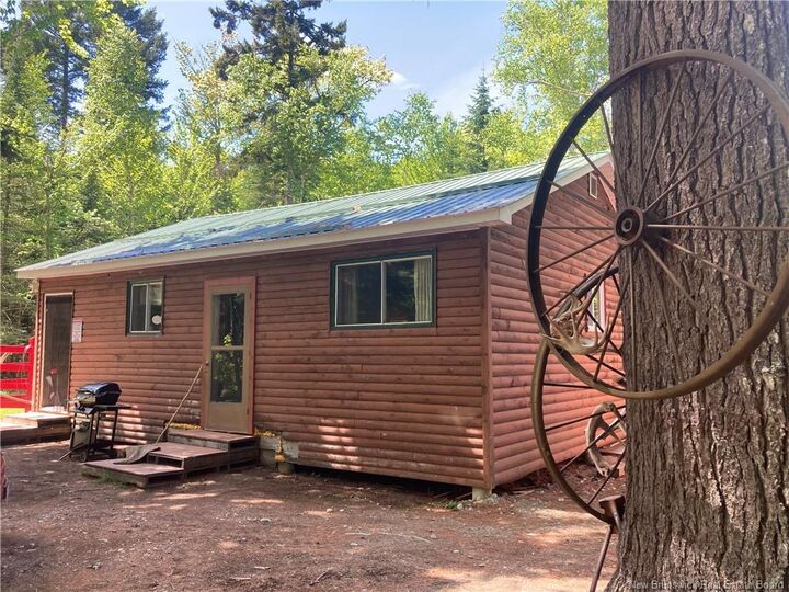 380 Adams Road — photo 1