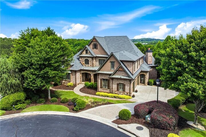 Property Photo:  3310 Osterley Way  GA 30041 