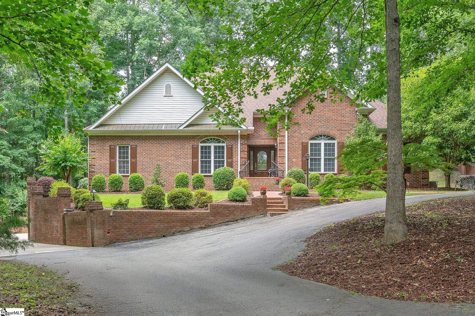 Property Photo:  44 Carolina Way  SC 29633 