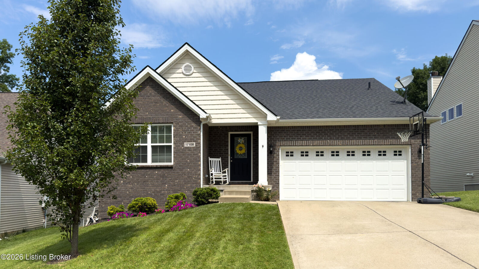 Property Photo:  17108 Creek Vista Ct  KY 40245 