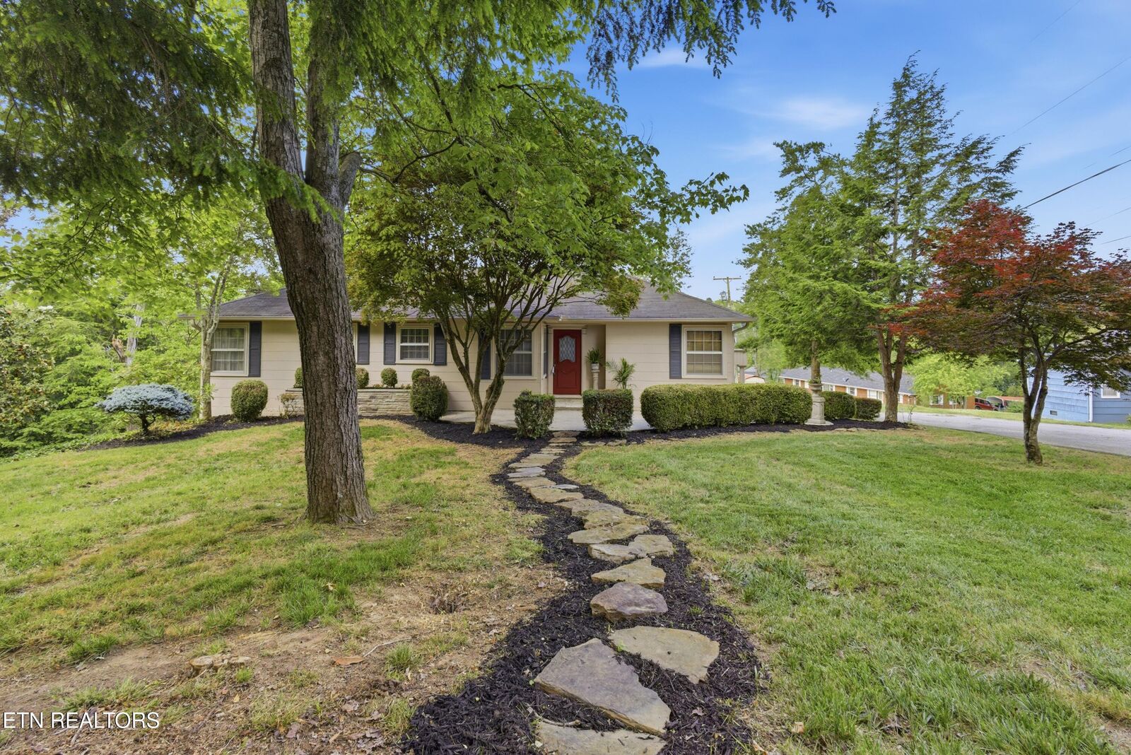 Property Photo:  617 Mill St  TN 37763 