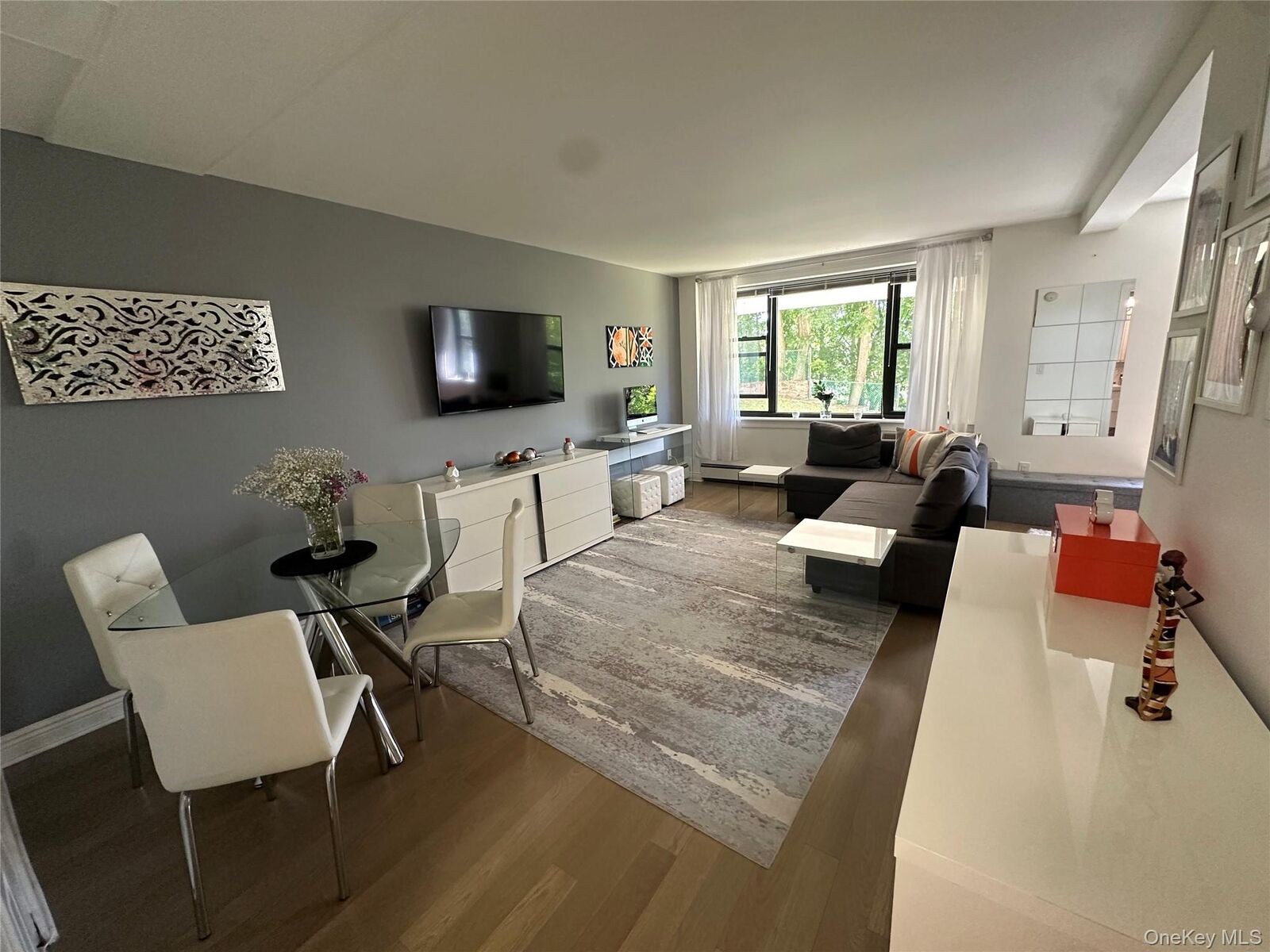 Property Photo:  35 Stewart Place 204A  NY 10549 