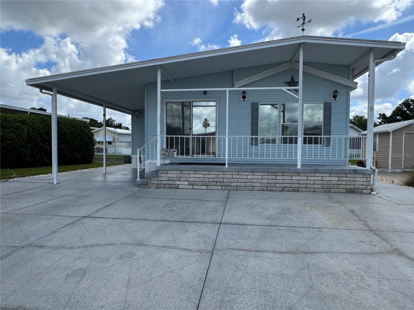 Property Photo: 35151 Danny Drive Lot 114 FL 33541
