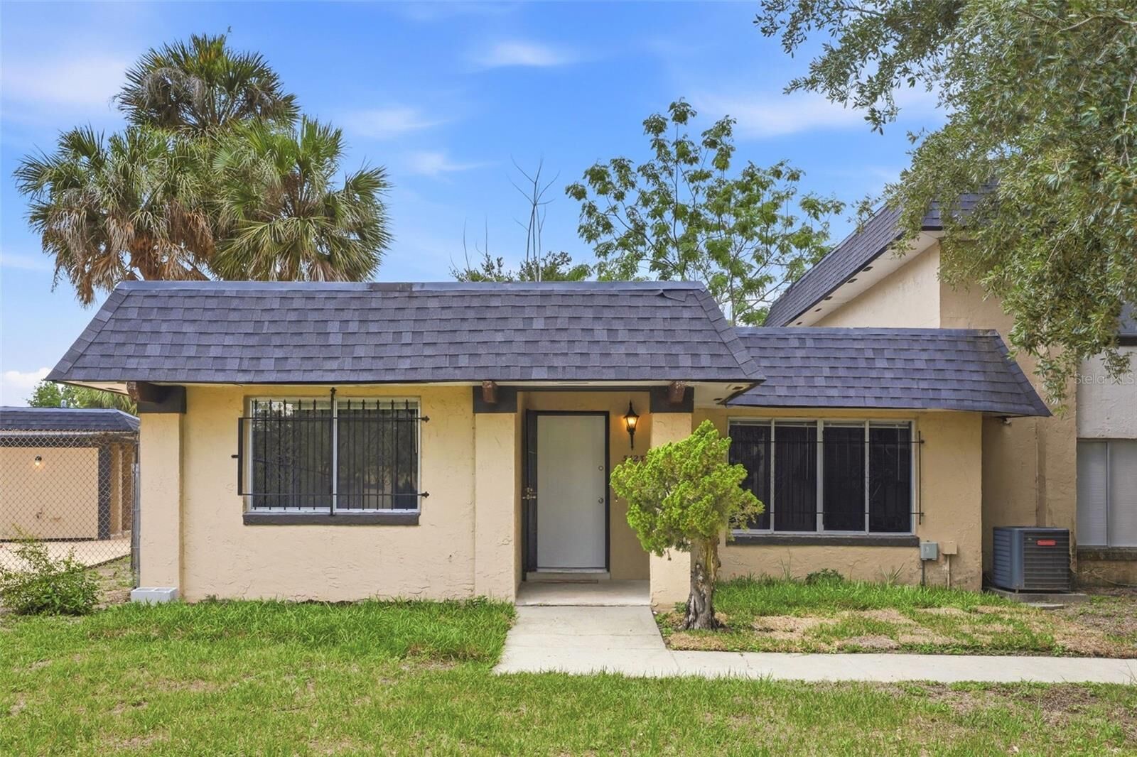 Property Photo:  5423 Brookswood Way 801  FL 32808 