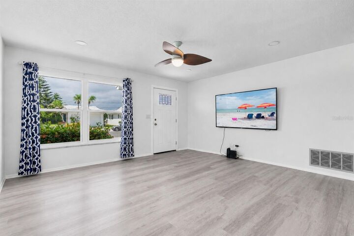 Property Photo:  3715 98th Avenue N 3  FL 33782 