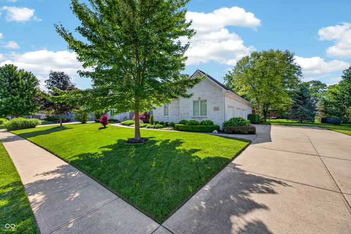 Property Photo:  4685 Waters Edge Way  IN 46143 