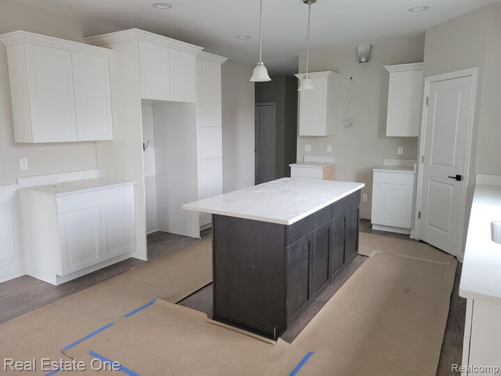 Property Photo:  1983 Chancery Drive  MI 48085 1012 