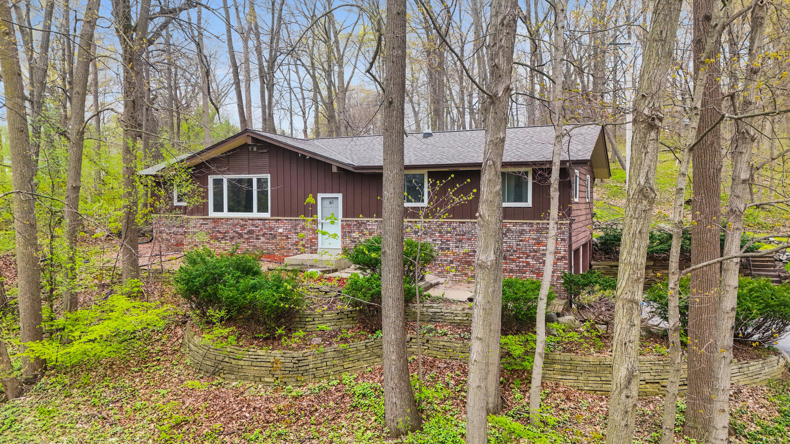 Property Photo:  21195 Mary Lynn Dr  WI 53045 