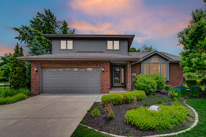 Property Photo:  21147 Hunter Woods Drive  IL 60423 