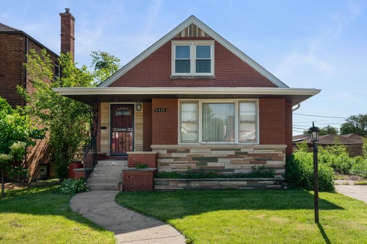 Property Photo:  8445 S Wolcott Avenue  IL 60620 